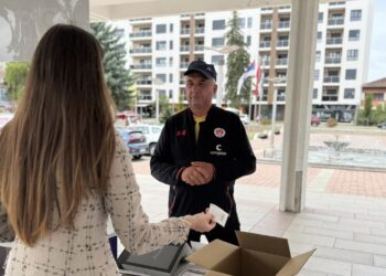 Nove izborne tehnologije privukle veliki interes građana Laktaša