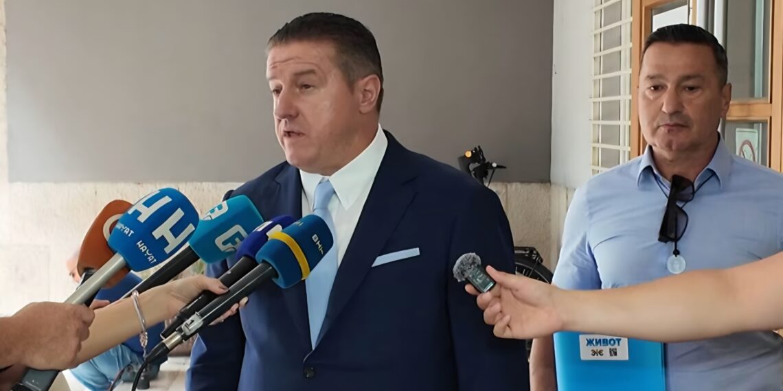 Centralna izborna komisija kaznila stranku ŽIVOT sa 3.500 KM zbog preuranjene kampanje