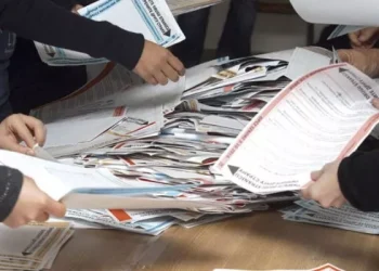 Kako prepoznati lažno predstavljanje u biračkim odborima?